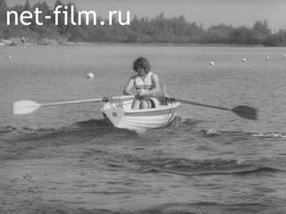 Newsreel Soviet Sport №10-1982 Meet folk rowing. This unusual ordinary lesson. Modern Icaruses. (1982)
