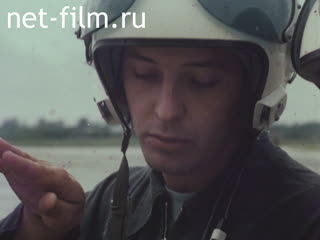 Киножурнал Советский воин №11-1979 "Репортаж с учений "Неман". (1979)