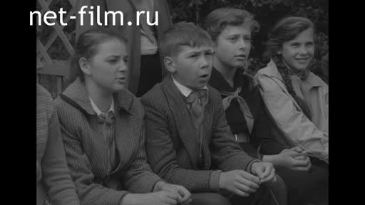 Фильм Путешествие в год 1918. (1962)