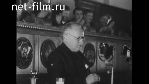 Footage Russian newsreel of 1918-1934. (1918-1934)