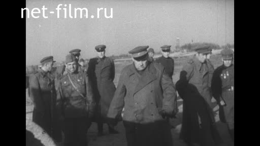 Кинохроника На Днепре. (1943)