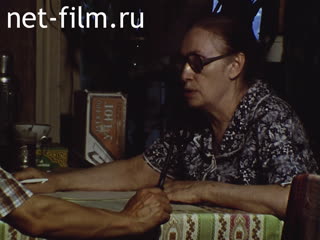 Footage Honored Worker of Culture of the Republic of Tatarstan Nina Vyacheslav-na Alekseeva speaks about the problem of repairing the roof that was damaged in a fire. (1990)
