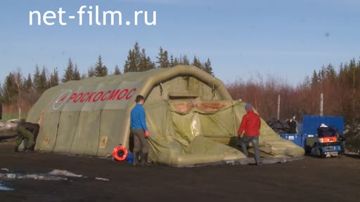 Footage Cosmonautics. Cosmic steps in the fields of falling. (2016)