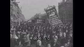 Petrograd in the spring and autumn of 1917