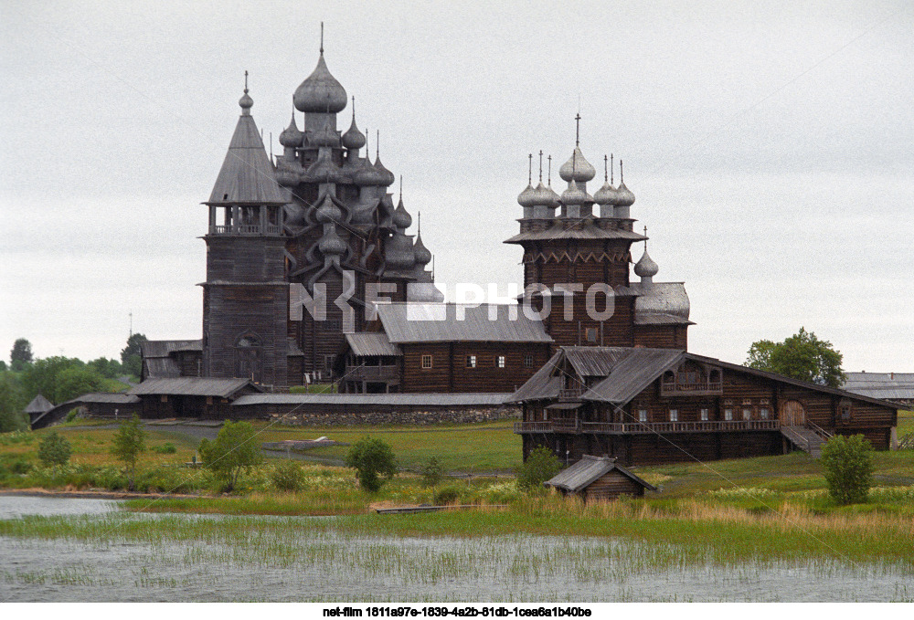 Музей-заповедник "Кижи" в Карелии