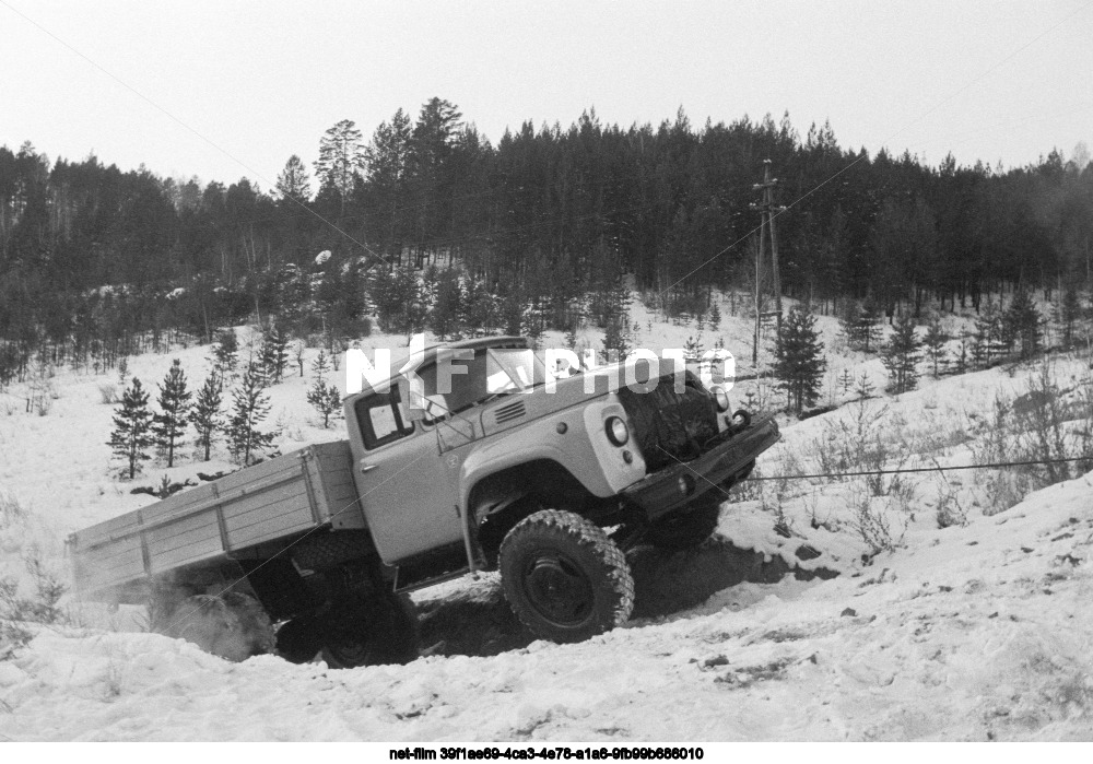 Грузовой автомобиль "ЗИЛ-130С"