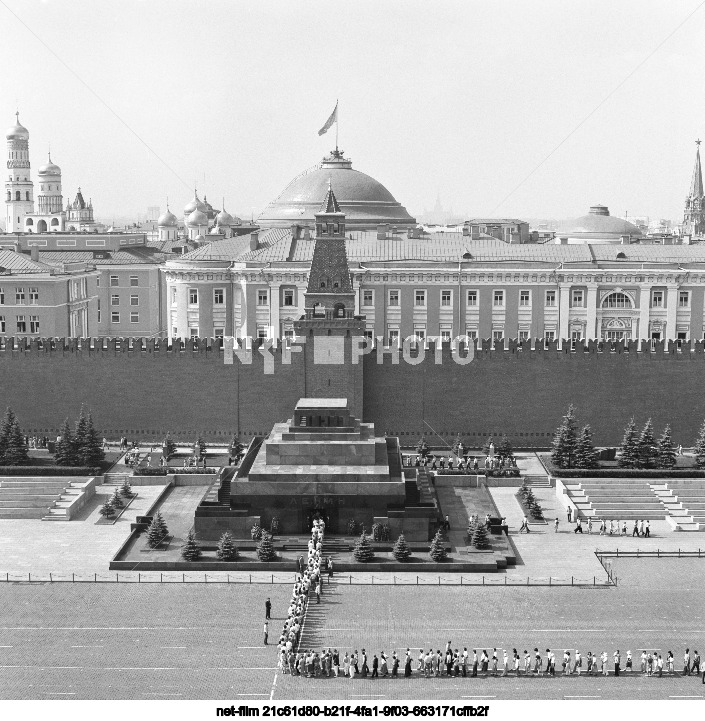 Мавзолей В.И. Ленина в Москве