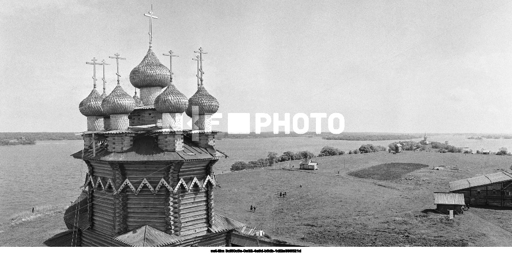 Виды острова Кижи в Карельской АССР