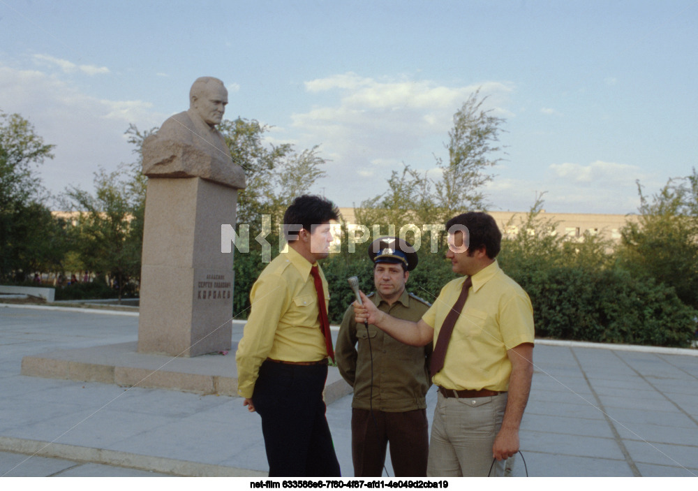 Космонавты В.А. Ляхов и В.В. Рюмин