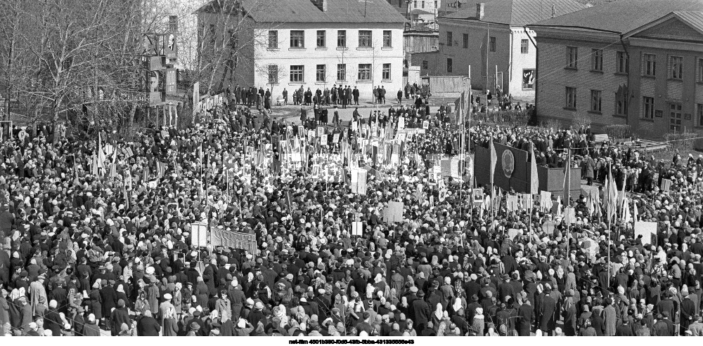 Закладка памятника Ю.А. Гагарину в Смоленской области