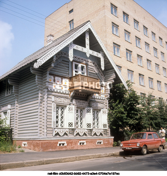 Погодинская изба в Москве