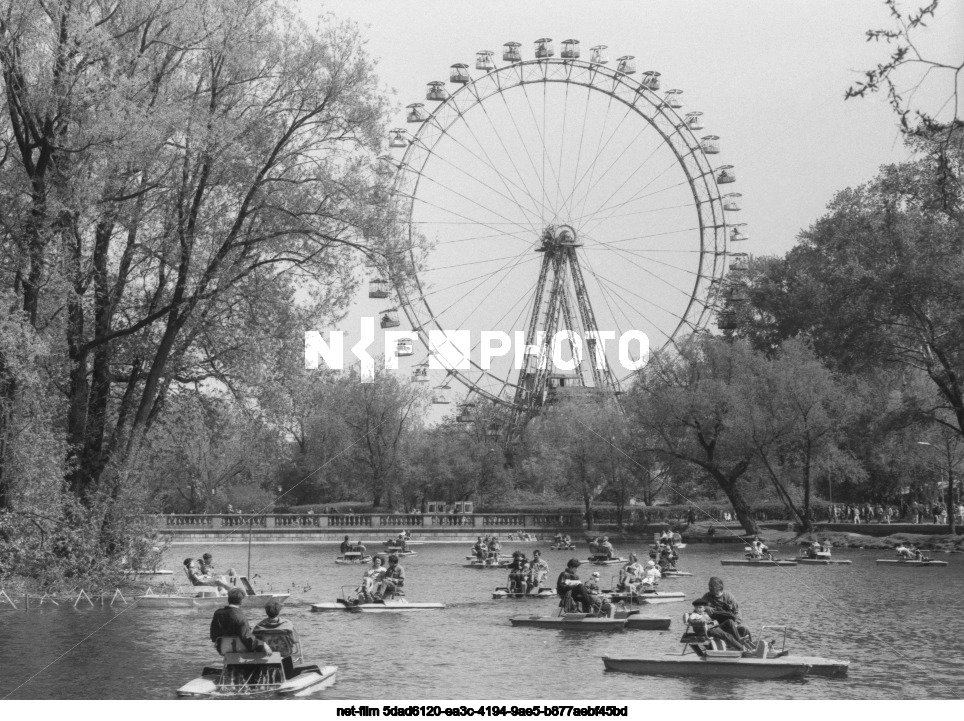 ЦПКиО им. М. Горького в Москве