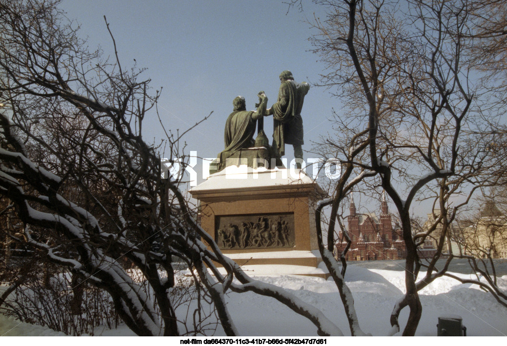 Памятник Минину и Пожарскому в Москве