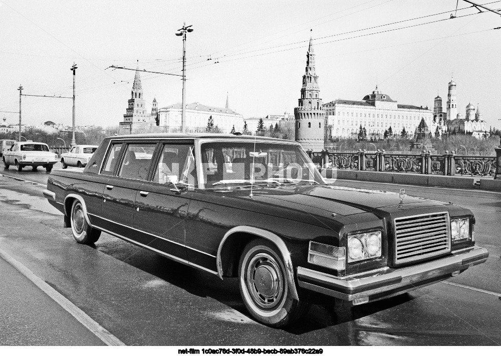 Автомобиль ЗИЛ-115