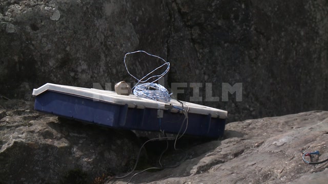 "А зори здесь тихие..." - съемки фильма в Карелии, моток провода "витая пара" с клеммами