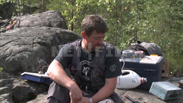 "А зори здесь тихие..." - съемки фильма в Карелии, пиротехник Владимир Поникаровский говорит о