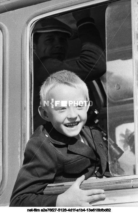 Школьная экскурсия на строящейся Байкало-Амурской магистрали