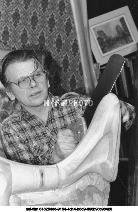 Woodcarver V.D. Stadukhin