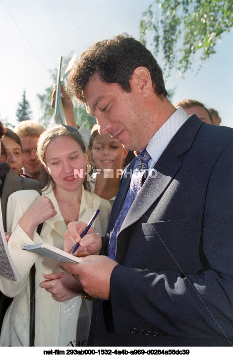Поездка Б.Е. Немцова в Московский авиационный институт