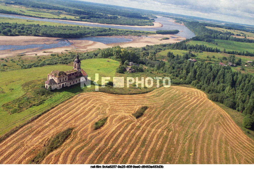 Виды села Подрелье в Кировской области