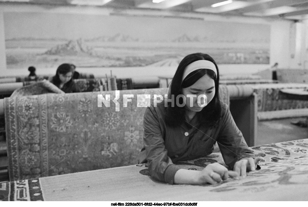 Ковровое предприятие в Монголии