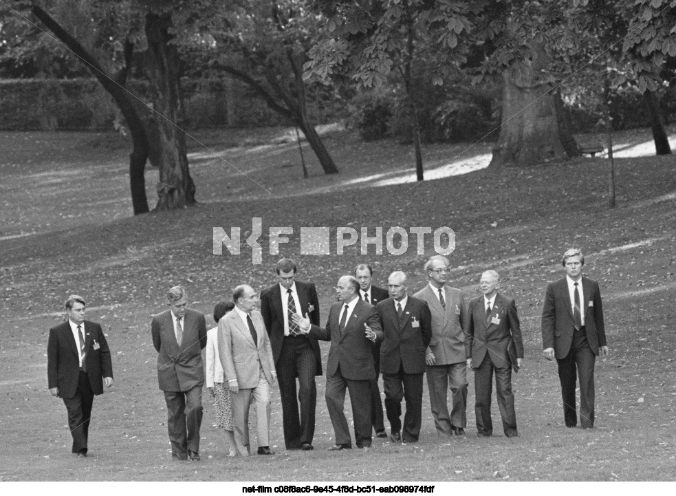 Визит М.С. Горбачева во Францию