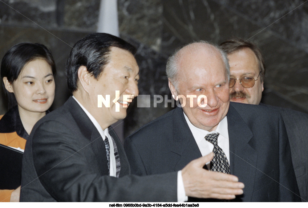 Zhu Rongji's visit to Russia