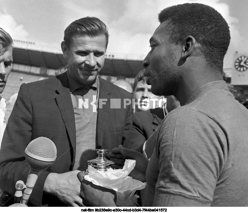 Футбольный матч СССР - Бразилия