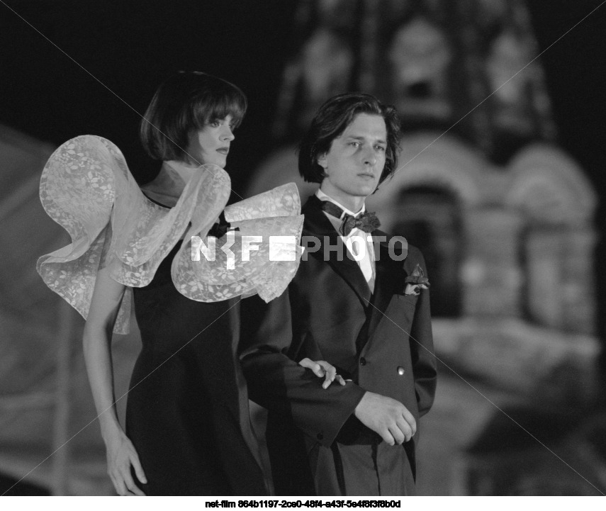 Модный показ П. Кардена в Москве