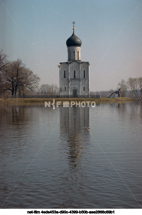Церковь Покрова на Нерли во Владимирской области
