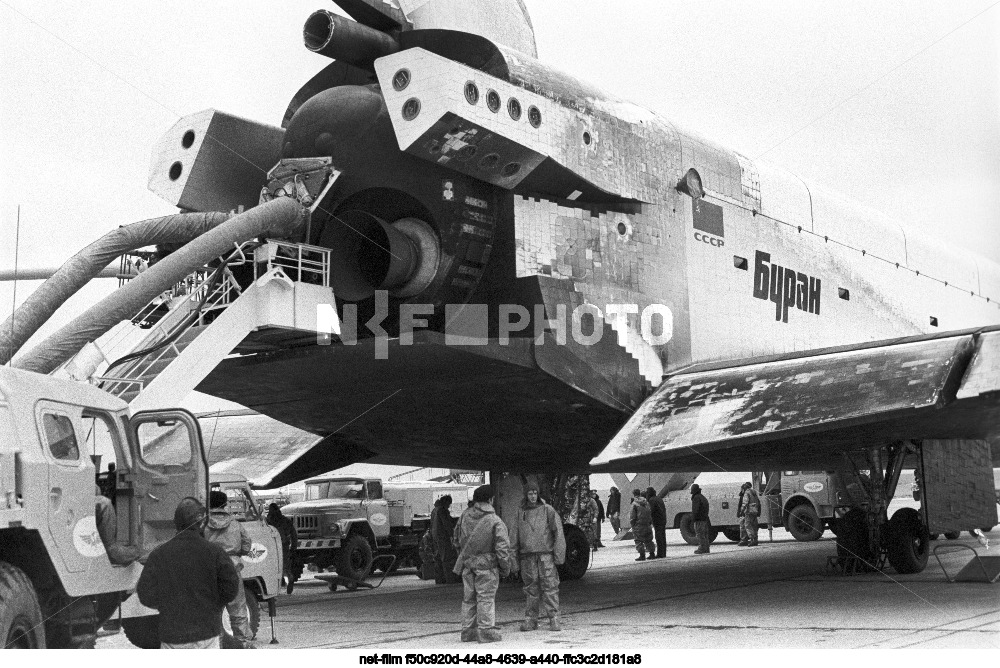Landing of the reusable orbital spacecraft Buran at Baikonur