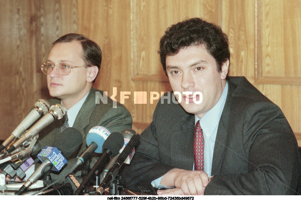Politicians S.V. Kiriyenko and B.E. Nemtsov