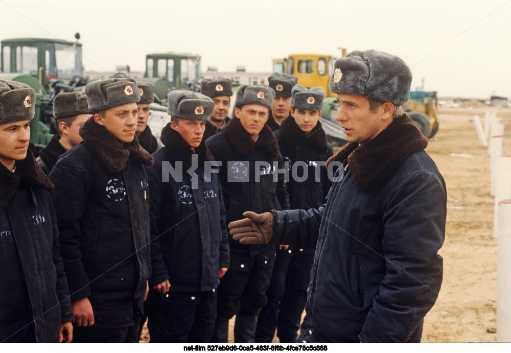 Preparations for the landing of the Buran orbital ship at Baikonur