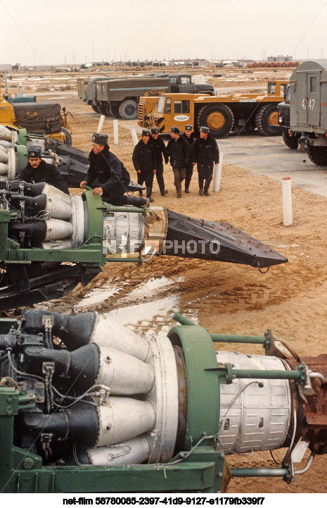 Preparations for the landing of the Buran orbital ship at Baikonur