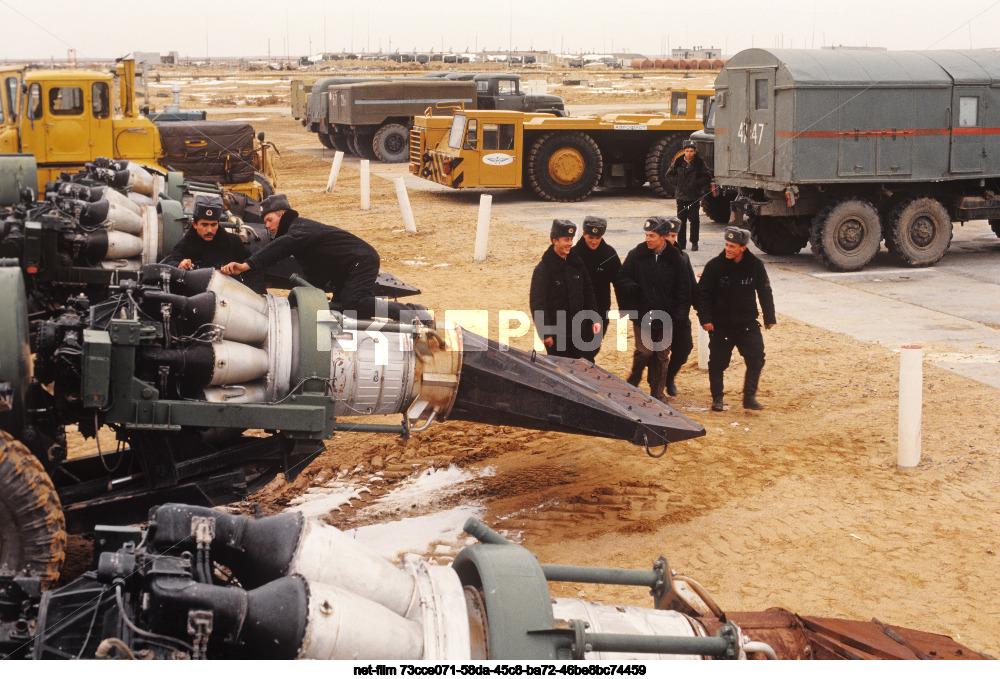 Preparations for the landing of the Buran orbital ship at Baikonur
