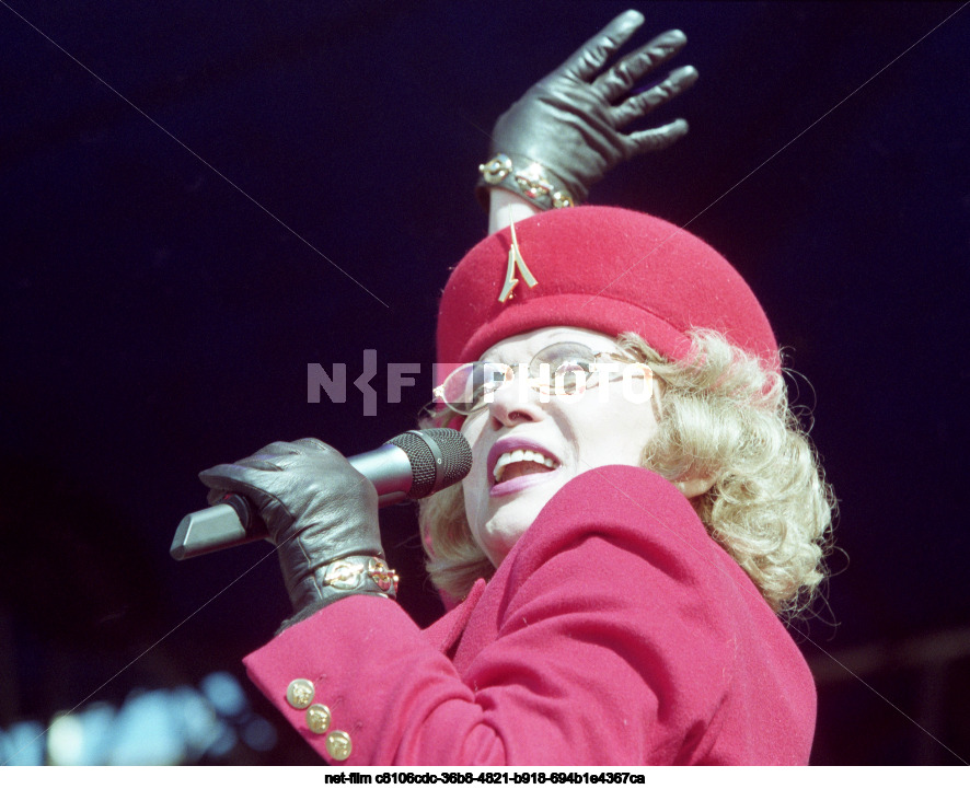 Артистка Л.М. Гурченко