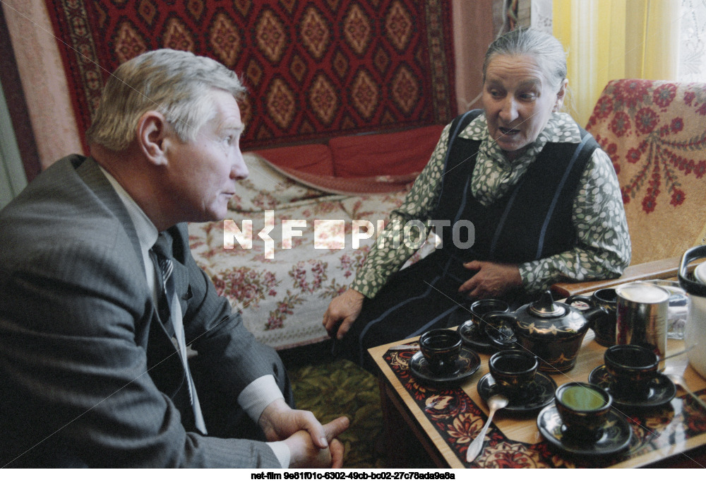 Deputies N.P. Novozhilov and V.V. Mironova