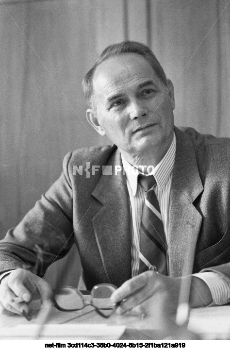 Министр РФ по атомной энергии В.Н. Михайлов