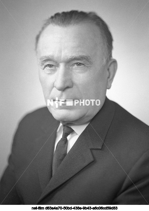 Minister of Construction, Road and Municipal Engineering of the USSR E.S. Novoselov