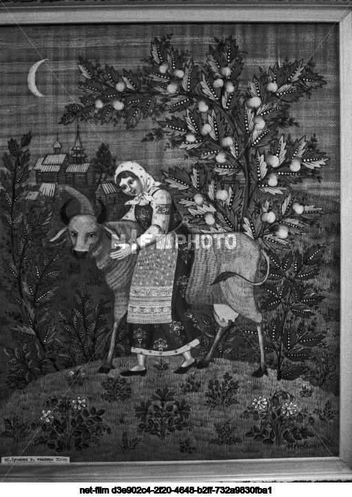 Выставка работ художников Костромы в московской галерее "Творчество"