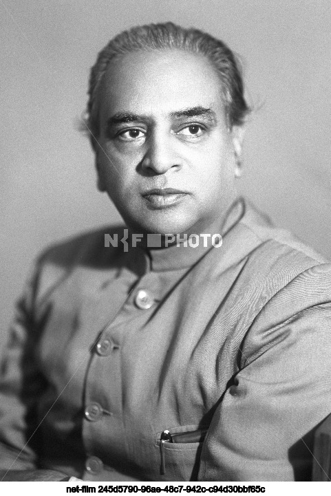 Писатель М.Р. Ананд