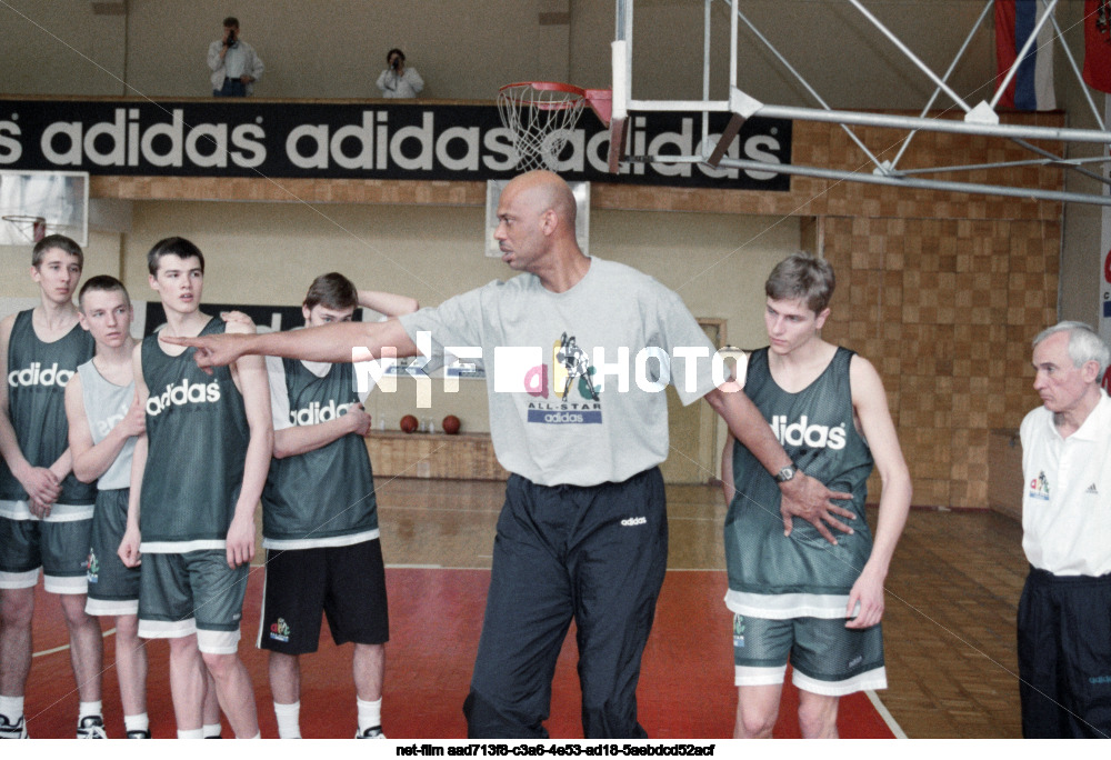 K. Abdul-Jabbar's visit to Russia