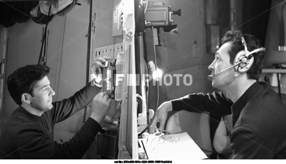 Preparation of the Soyuz-18 spacecraft crew in Star City