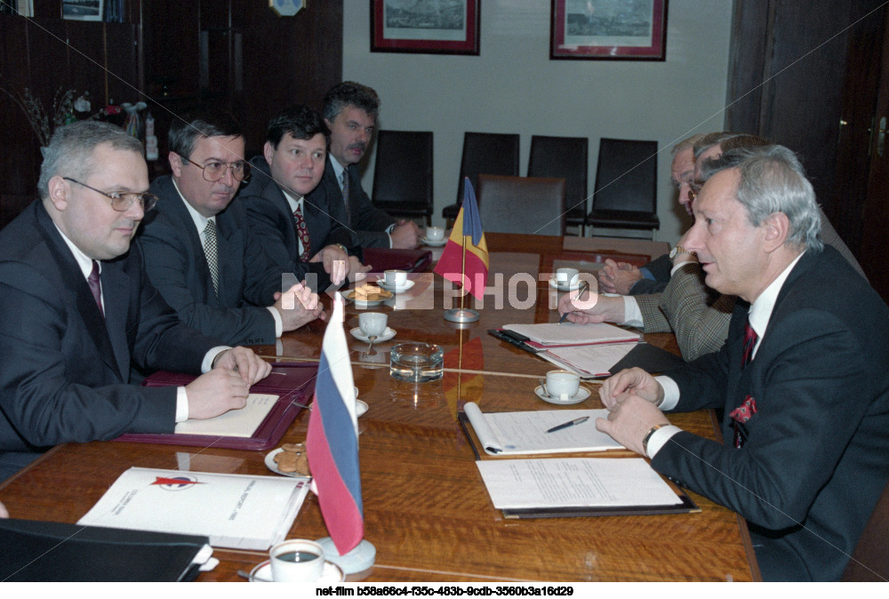 Signing of an agreement between ITAR-TASS and the Euro Group of Companies