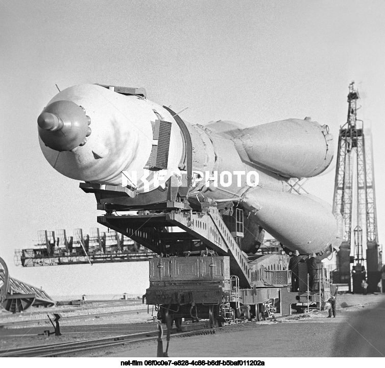 Launch of the Soyuz-9 spacecraft at Baikonur
