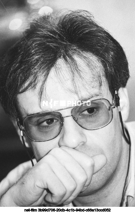 Артист эстрады Е. Шифрин