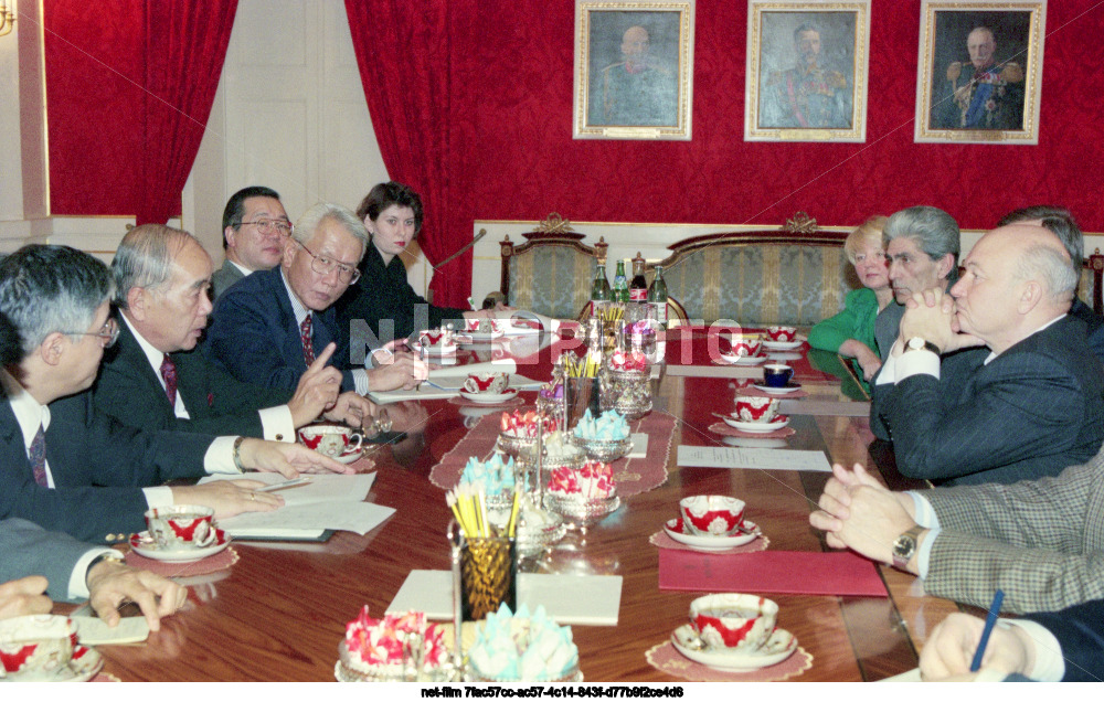 Визит С. Уэдзимы в Россию