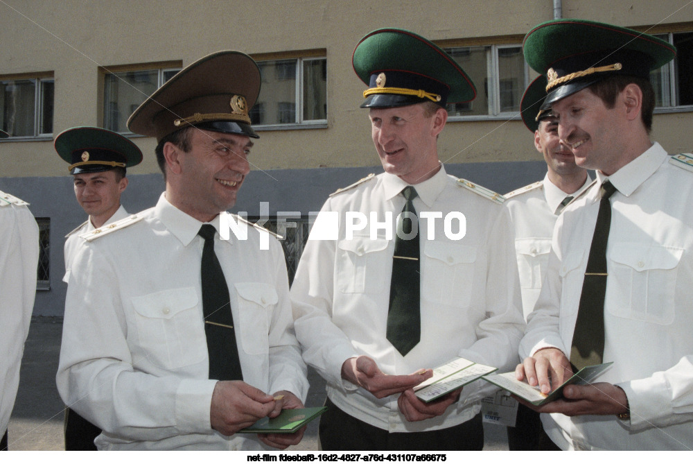 Выпуск офицеров в Академии федеральной пограничной службы РФ в Москве