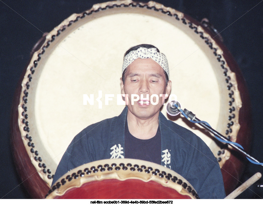 Гастроли группы барабанщиков "Титибусятю" в России