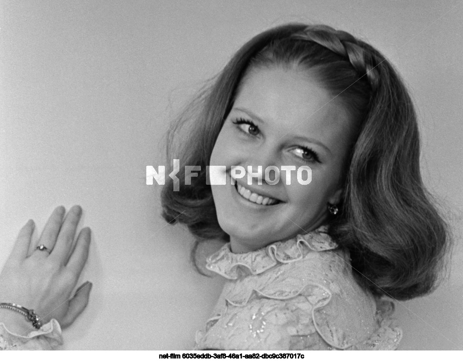 Актриса Е. И. Проклова